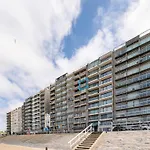Apartamento Flat In Knokke With Pier And Sea Views *