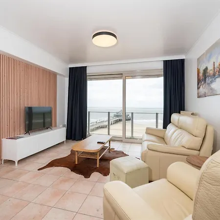Apartamento Flat In Knokke With Pier And Sea Views
