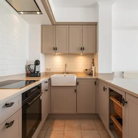 Flat In Knokke With Pier And Sea Views Apartamento Blankenberge