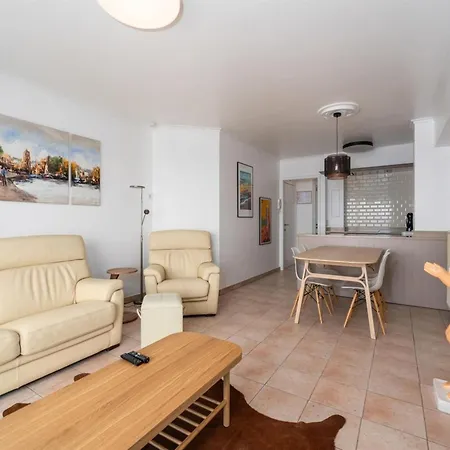 Flat In Knokke With Pier And Sea Views * Blankenberge